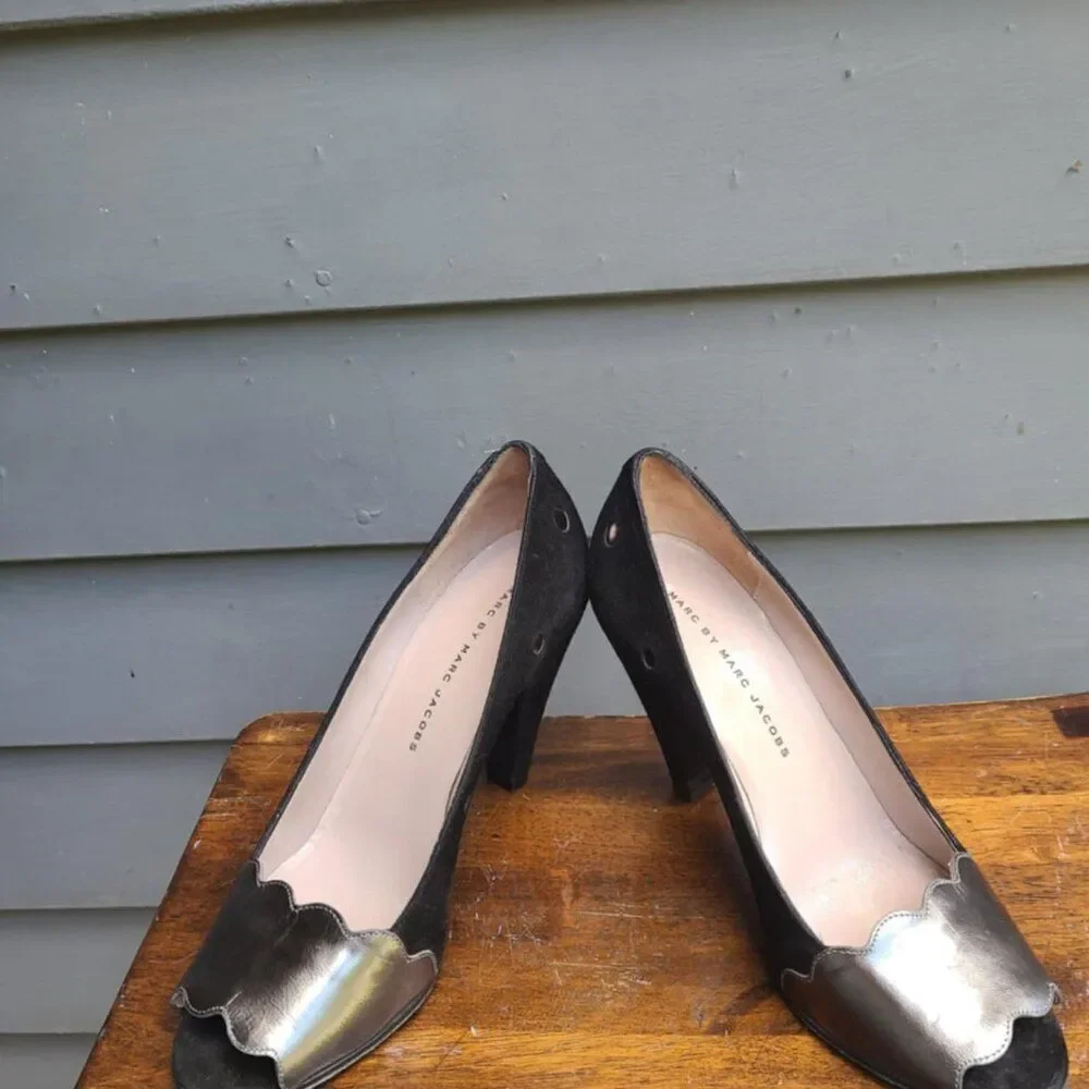 Marc by Marc Jacobs Black Dot Suede Heels size 37